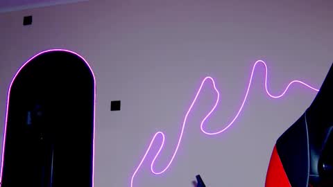 karoline121 online show from October 8, 2025, 10:07 pm