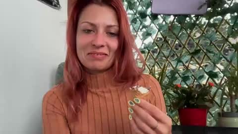 karoline121 online show from May 31, 2026, 4:25 pm