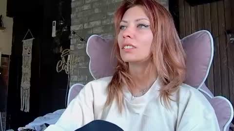 Snapshot of karoline121 chatting on June 20, 2026, 4:26 am karoline121 online show from June 20, 2026, 4:26 am