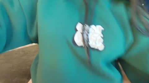 Isa online show from April 18, 2026, 8:09 pm