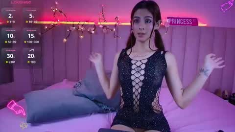 Greta Brown online show from November 7, 2025, 7:47 pm