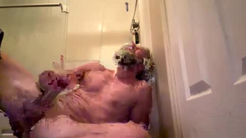 kas_caiben online show from September 24, 2025, 7:55 am