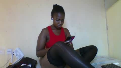 Snapshot of kashy_ chatting on June 24, 2026, 7:02 pm kashy_ online show from June 24, 2026, 7:02 pm