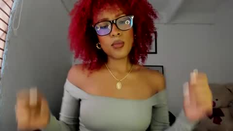 Snapshot of kasielopez chatting on January 25, 2025, 3:30 pm Kasie lopez online show from January 25, 2025, 3:30 pm