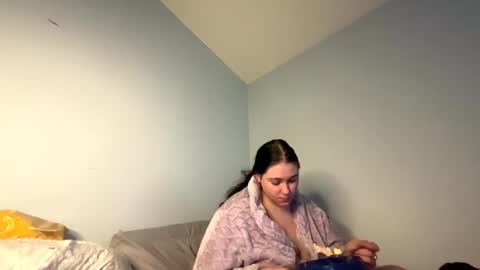 kass4340 online show from May 13, 2026, 7:22 pm
