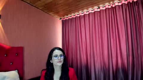 Snapshot of kassandra_james chatting on December 21, 2024, 4:25 pm kassandra james online show from December 21, 2024, 4:25 pm