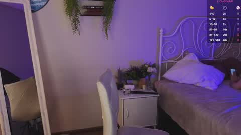 Snapshot of kassandra_williams chatting on June 6, 2026, 8:57 pm Kassandra online show from June 6, 2026, 8:57 pm
