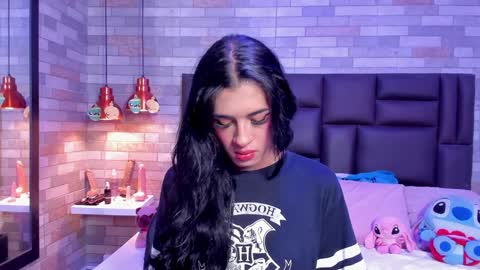 Kassandra Weked online show from December 11, 2024, 12:02 pm