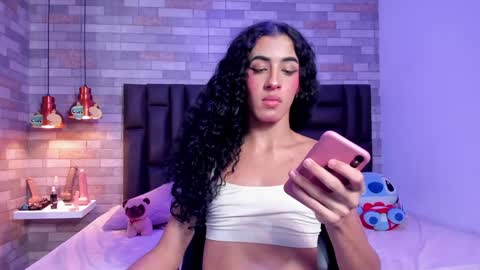 Kassandra Weked online show from December 20, 2024, 8:01 pm