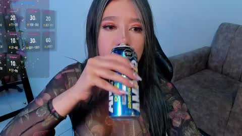 Alicia online show from April 11, 2026, 4:28 am