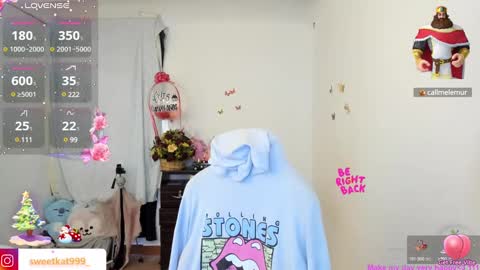 Snapshot of kat_ly_chan chatting on December 20, 2024, 7:28 pm Kat       online show from December 20, 2024, 7:28 pm