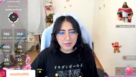 Snapshot of kat_ly_chan chatting on December 25, 2024, 4:11 pm Kat       online show from December 25, 2024, 4:11 pm