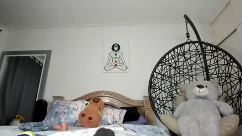 Kataleya online show from January 6, 2025, 11:09 pm