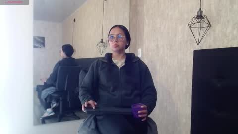 Katalina online show from November 15, 2025, 2:24 pm