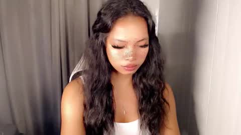 IVY JANE online show from April 19, 2026, 6:10 pm