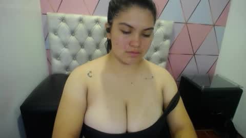 Snapshot of katalina_santana25 chatting on November 20, 2025, 7:13 pm katalina santana25 online show from November 20, 2025, 7:13 pm