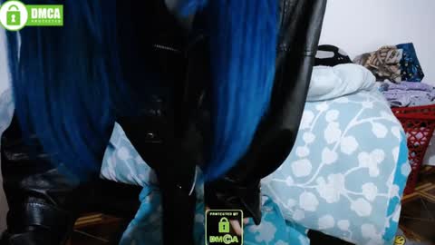 Maca online show from December 17, 2024, 4:01 am