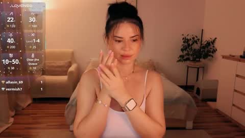 kate124680 online show from January 18, 2026, 10:46 pm