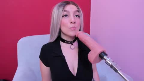 Snapshot of kate_bunny_ chatting on September 18, 2025, 12:07 pm Kate online show from September 18, 2025, 12:07 pm