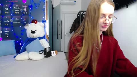 Snapshot of kate_jonson chatting on December 30, 2024, 1:14 pm .Be kind and gentle with me and I will do my best for you. online show from December 30, 2024, 1:14 pm