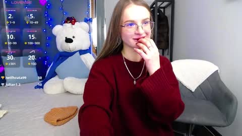 Snapshot of kate_jonson chatting on December 30, 2024, 4:29 pm .Be kind and gentle with me and I will do my best for you. online show from December 30, 2024, 4:29 pm