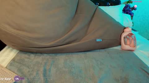 Kate online show from March 7, 2025, 8:13 am