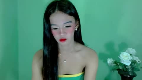 Kate online show from January 8, 2025, 1:00 am