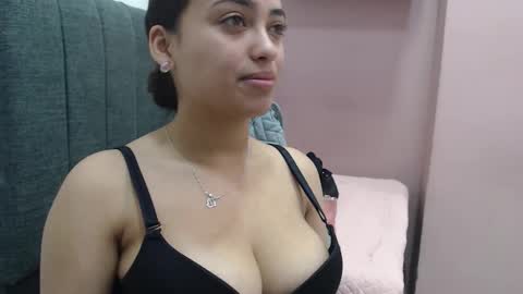 Kari online show from October 16, 2025, 1:45 pm