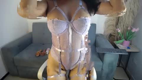 Snapshot of kateeowens_ chatting on May 2, 2026, 2:11 pm Kate online show from May 2, 2026, 2:11 pm
