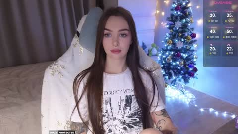 Snapshot of kateleoo chatting on December 12, 2024, 3:37 pm Im Kate online show from December 12, 2024, 3:37 pm