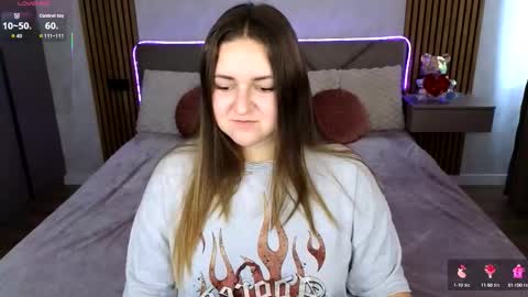 Snapshot of katelyn_sweety chatting on October 13, 2025, 11:32 am Katelyn online show from October 13, 2025, 11:32 am