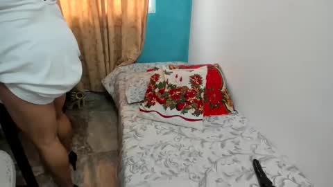 Snapshot of katerinamilf_ chatting on January 4, 2025, 9:31 pm kata online show from January 4, 2025, 9:31 pm