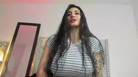 love meeee online show from April 16, 2026, 9:39 pm