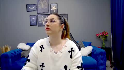 Kate online show from March 11, 2025, 6:19 pm