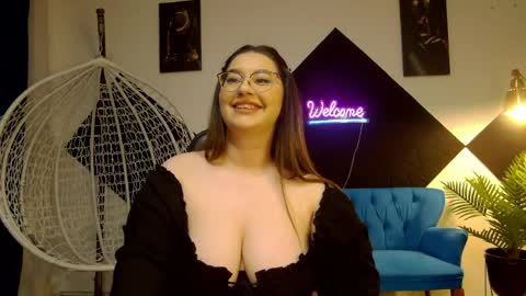 Kate online show from April 8, 2026, 7:25 pm