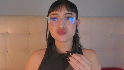 Snapshot of kathaline_markle chatting on March 5, 2025, 9:04 pm Katha or Cintya online show from March 5, 2025, 9:04 pm