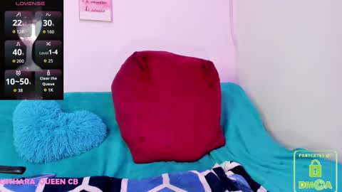 Alejandra online show from September 12, 2025, 9:59 pm