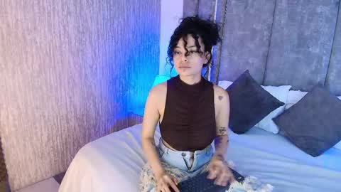 KatheGomez  online show from May 28, 2026, 2:53 am
