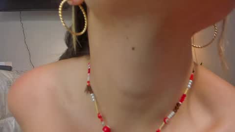 Snapshot of katheriine_saenz22 chatting on April 22, 2026, 4:41 pm Kathee Saenz online show from April 22, 2026, 4:41 pm