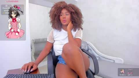 Snapshot of katherin_cruzz chatting on March 8, 2025, 1:14 pm katherin online show from March 8, 2025, 1:14 pm