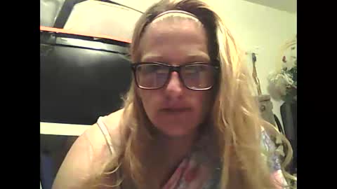 katherinelynn8685 online show from May 25, 2026, 4:51 am