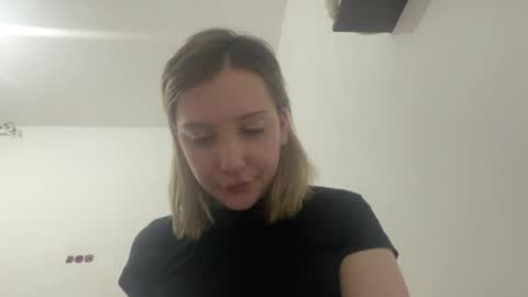 Jessie online show from June 8, 2026, 1:28 am