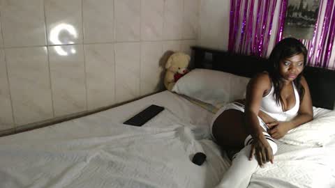 Snapshot of kathy_brand chatting on November 13, 2025, 10:19 pm kathy brand online show from November 13, 2025, 10:19 pm