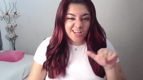 kathygonzalez_ online show from March 1, 2025, 7:04 pm