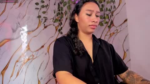 Katia online show from May 20, 2026, 3:18 pm