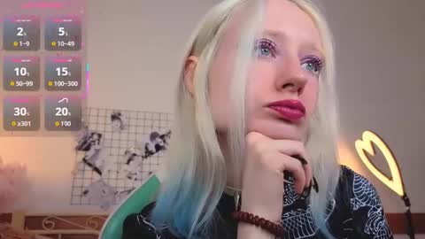 Snapshot of katia_kim chatting on March 4, 2026, 6:41 am Katia online show from March 4, 2026, 6:41 am