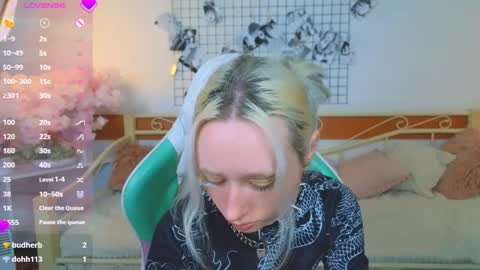 Snapshot of katia_kim chatting on April 1, 2026, 5:41 am Katia online show from April 1, 2026, 5:41 am