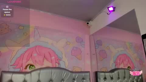 KATIA  online show from October 6, 2025, 12:13 pm