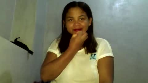 katibeauty00 online show from April 25, 2026, 6:38 am