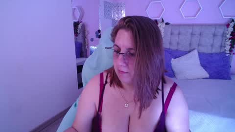 katerin Joness online show from December 30, 2024, 3:35 pm